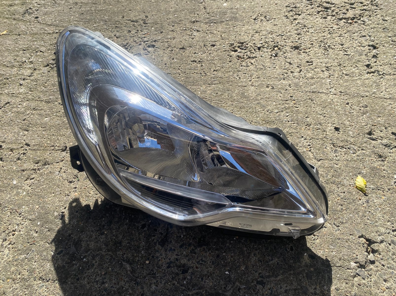 Phare avant droit Opel Corsa D 2010-2014 * 13432890 *, Enlèvement, Utilisé, Opel
