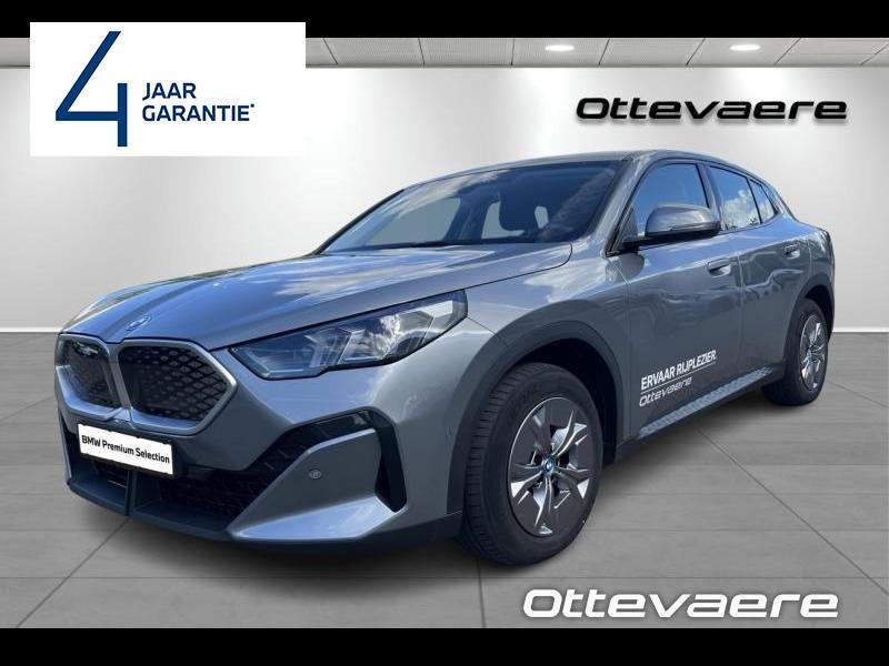 BMW X2 eDrive20, Autos, Argent ou Gris, Airbags, Noir, 5 portes