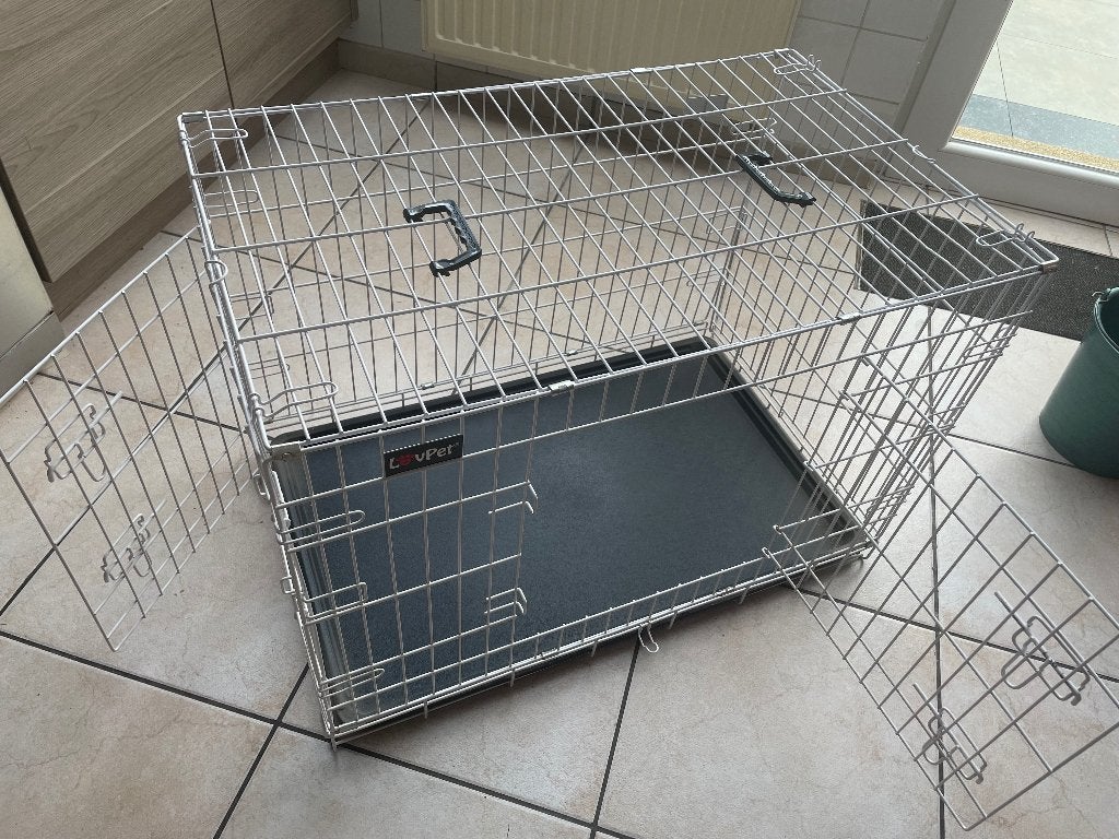 Cage pour chien marque LovPet, 75 à 110 cm, Comme neuf, Enlèvement, Niche à chien