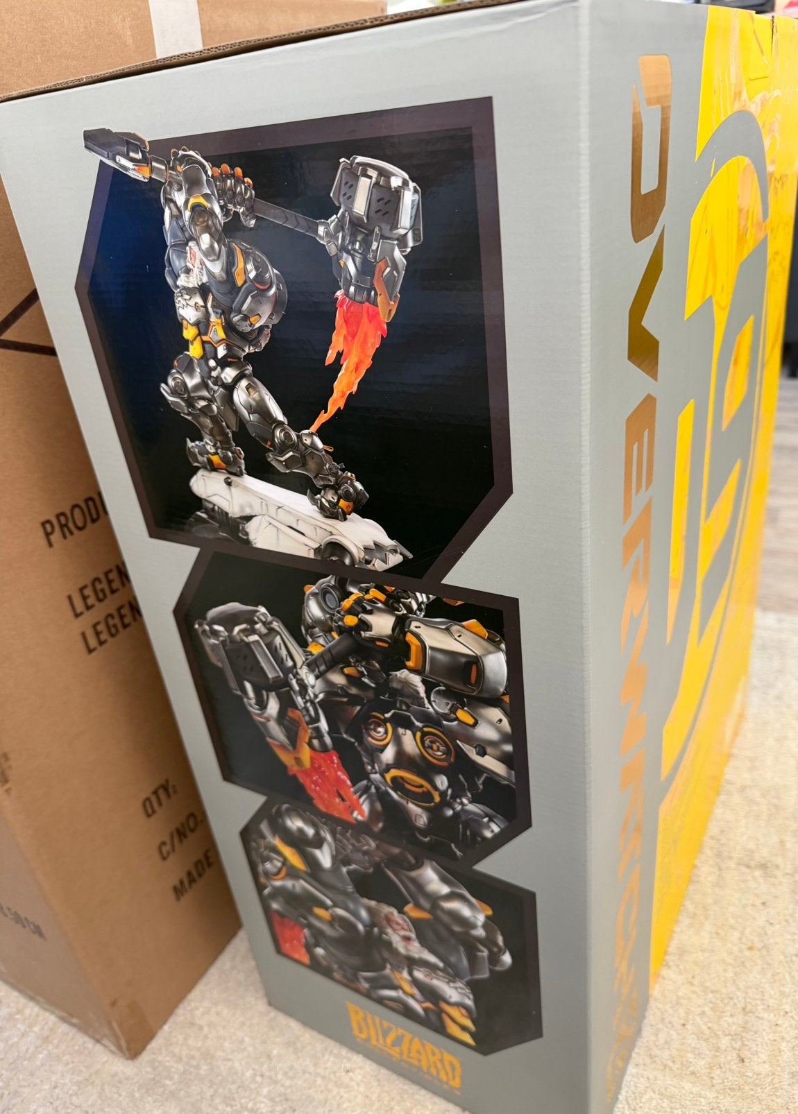 Statue Reinhardt Overwatch 2, Enlèvement, Neuf