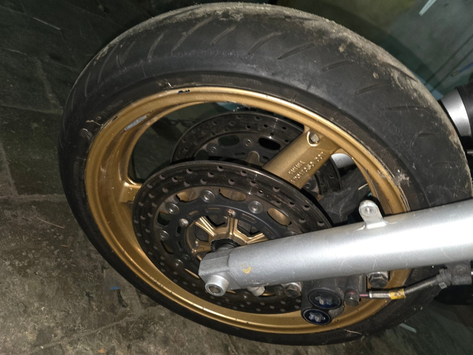 Set velgen + remschijven Yamaha yzf r6 1999 2002, Motoren, Ophalen