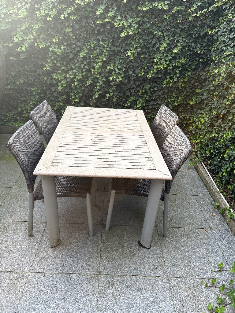 GRATIS tuintafel met 4 stoelen, Tuin en Terras, Ophalen, 4 zitplaatsen, Gebruikt, Tuinset