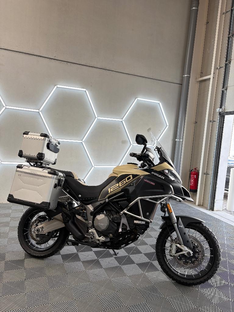 Ducati Multistrada Enduro 1260, Motoren, Motoren | Ducati, Particulier, Toermotor, meer dan 35 kW, 2 cilinders, Motorrijbewijs A