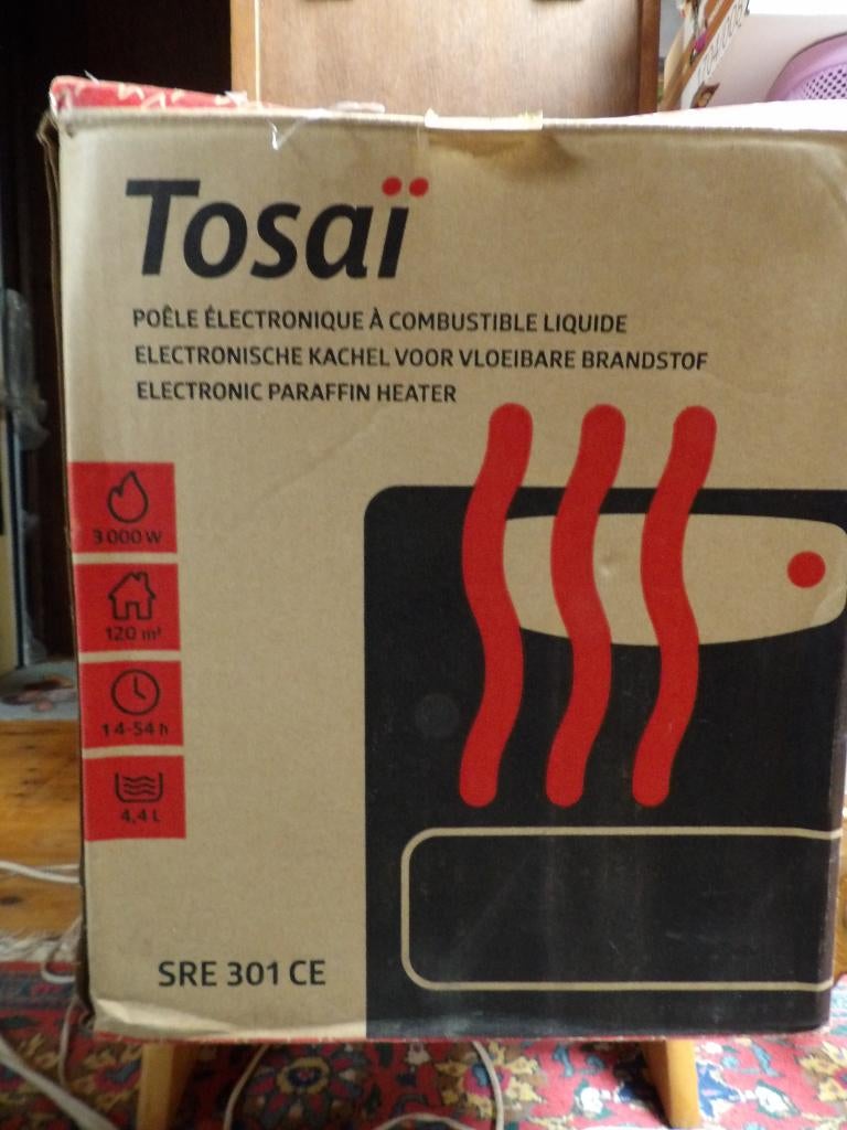 Elektronische petroleumkachel TOSAI+bus petroleum 20l., Enlèvement, Neuf