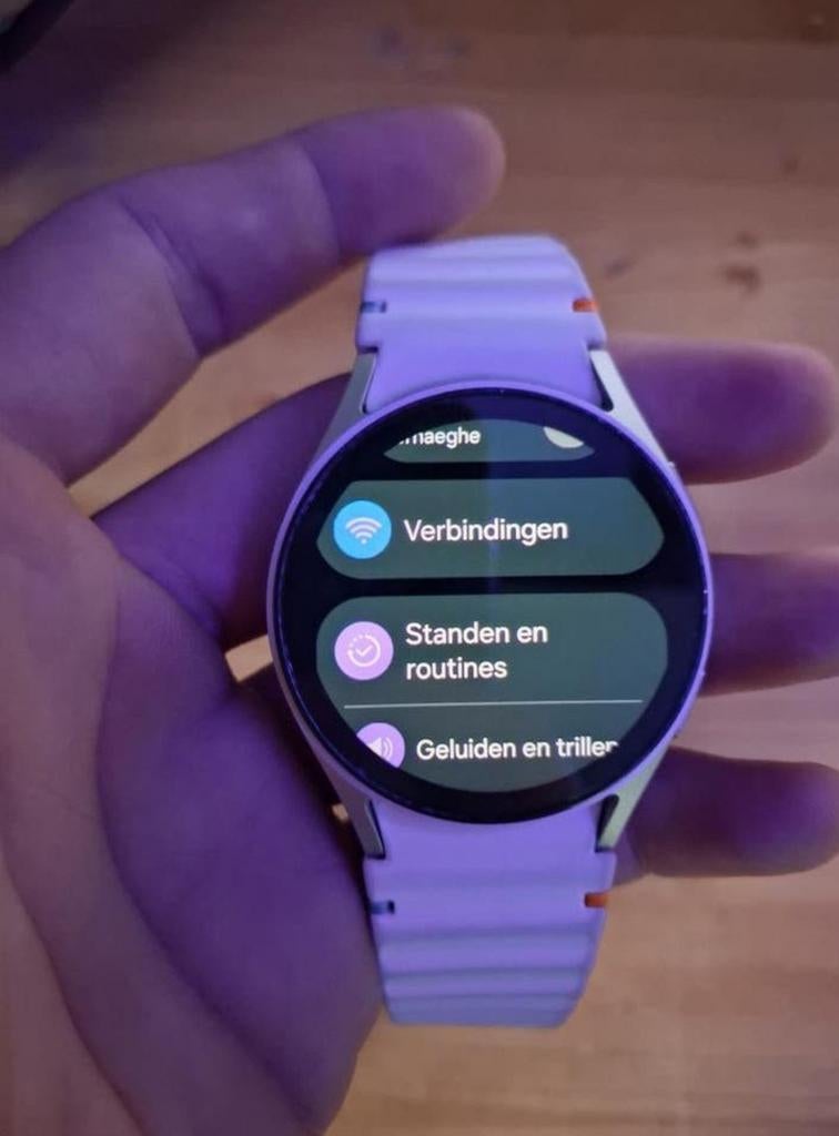 galaxy watch 7, Wit, Ophalen of Verzenden, Zo goed als nieuw, Samsung Galaxy