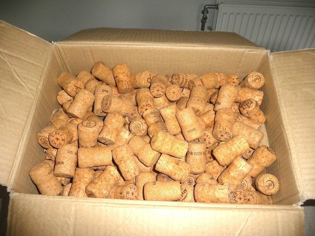 Kurken stoppen (Cava, Prosecco, Champ. - 633 stuks), Ophalen of Verzenden, Zo goed als nieuw, Knutselmateriaal