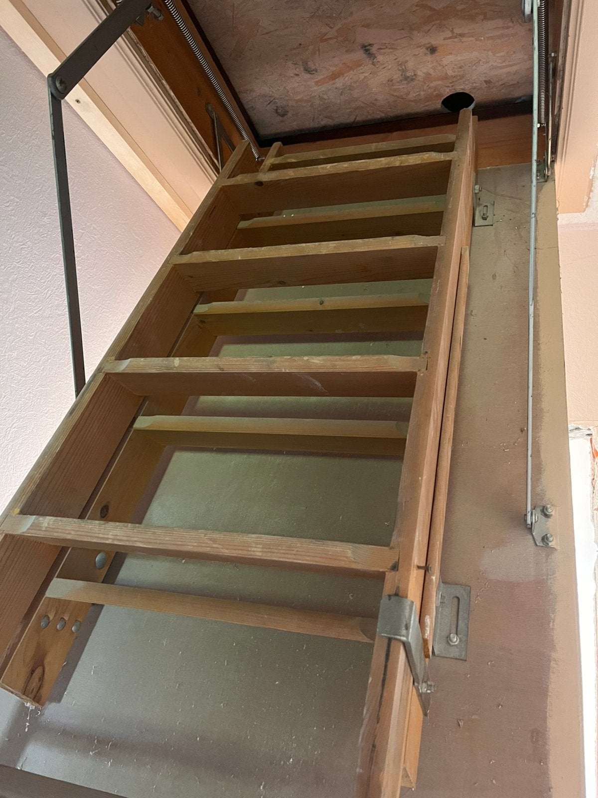 Zoldertrap uitschuifbaar natuurhout Twenta, Doe-het-zelf en Bouw, Ladders en Trappen, Ophalen, Gebruikt, Trap, Opvouwbaar of Inschuifbaar