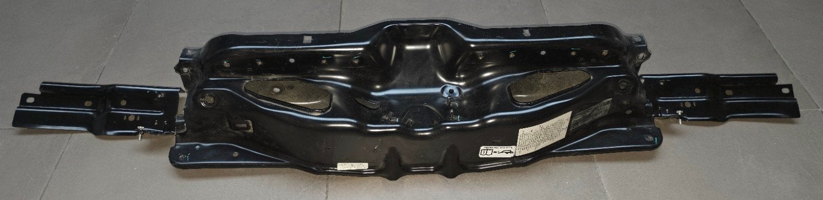 traverse supérieure capot FIAT DUCATO 2023 tbe originale, Enlèvement, Utilisé, Fiat, Capot moteur