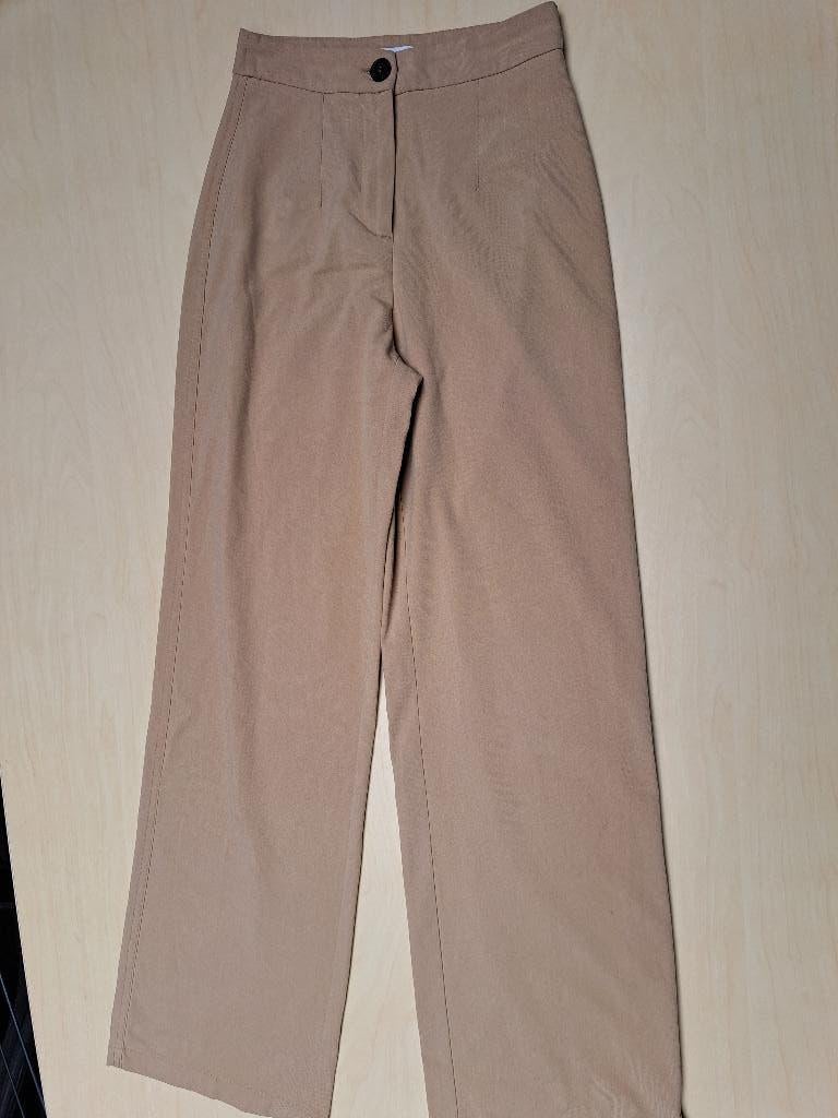 Bershka dameskleding broek maat 34, Ophalen
