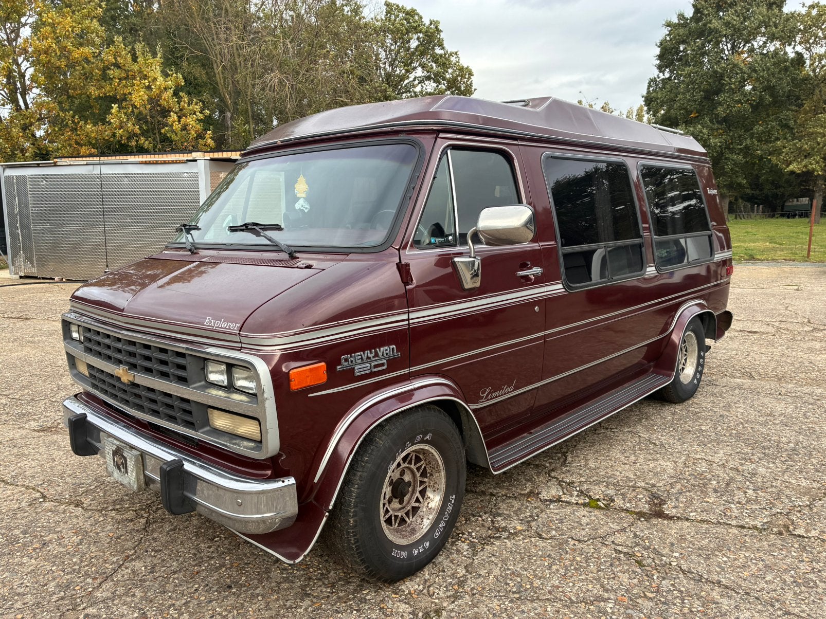 Chevy van, Autos, Achat, Entreprise, 5 portes, 5700 cm³