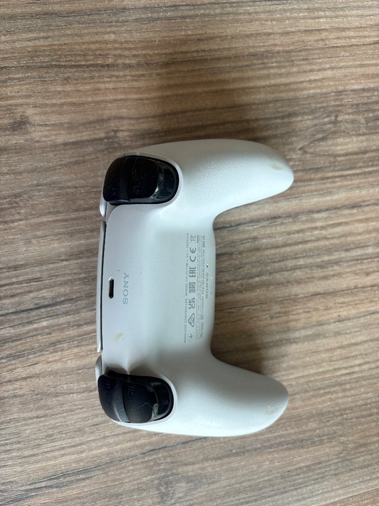 Ps5 controller, Consoles de jeu & Jeux vidéo, Jeux | Sony PlayStation 5, Shooter, 1 joueur, Enlèvement, Utilisé
