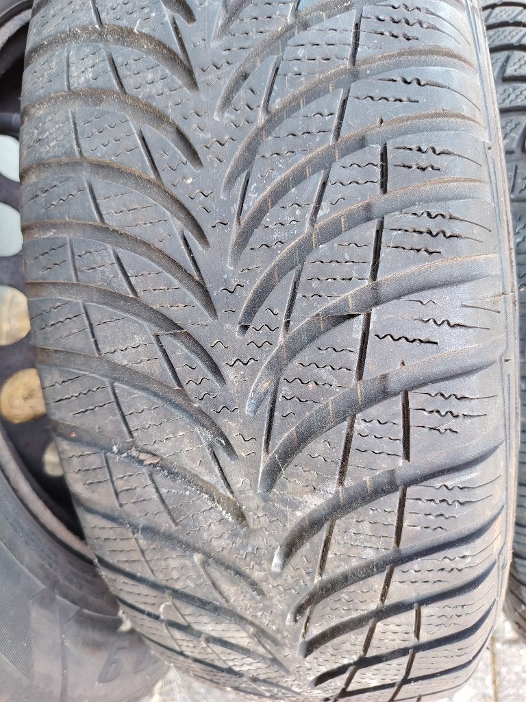 3x jantes plus pneus 195 65 R15 91T, Auto-onderdelen, Banden en Velgen, Ophalen, Gebruikt, 15 inch, Winterbanden