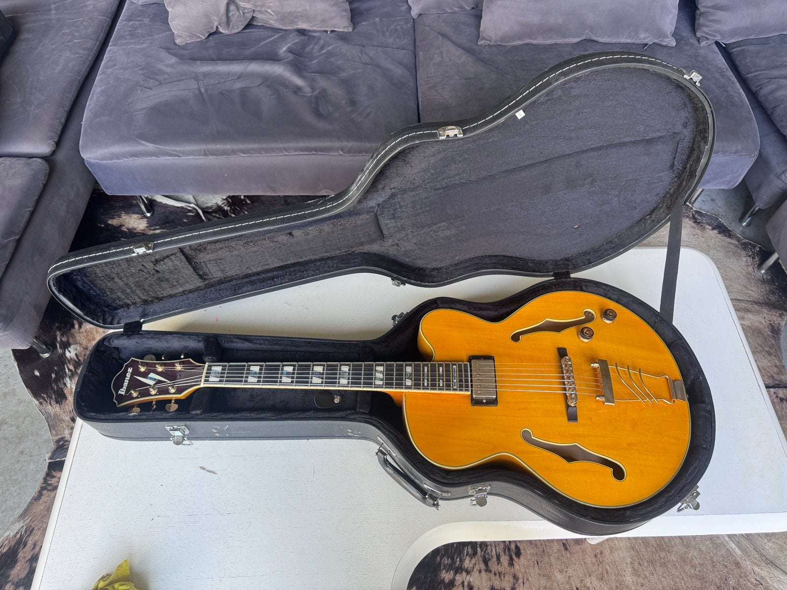 Ibanez PM2, Muziek en Instrumenten, Ophalen, Zo goed als nieuw, Hollow body, Ibanez