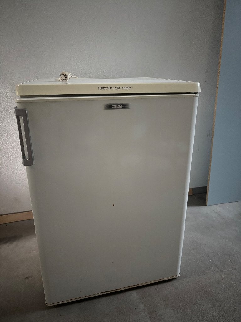 Koelkast Zanussi, Elektronische apparatuur, Koelkasten en IJskasten, 100 tot 150 liter, 45 tot 60 cm, Ophalen, 85 tot 120 cm