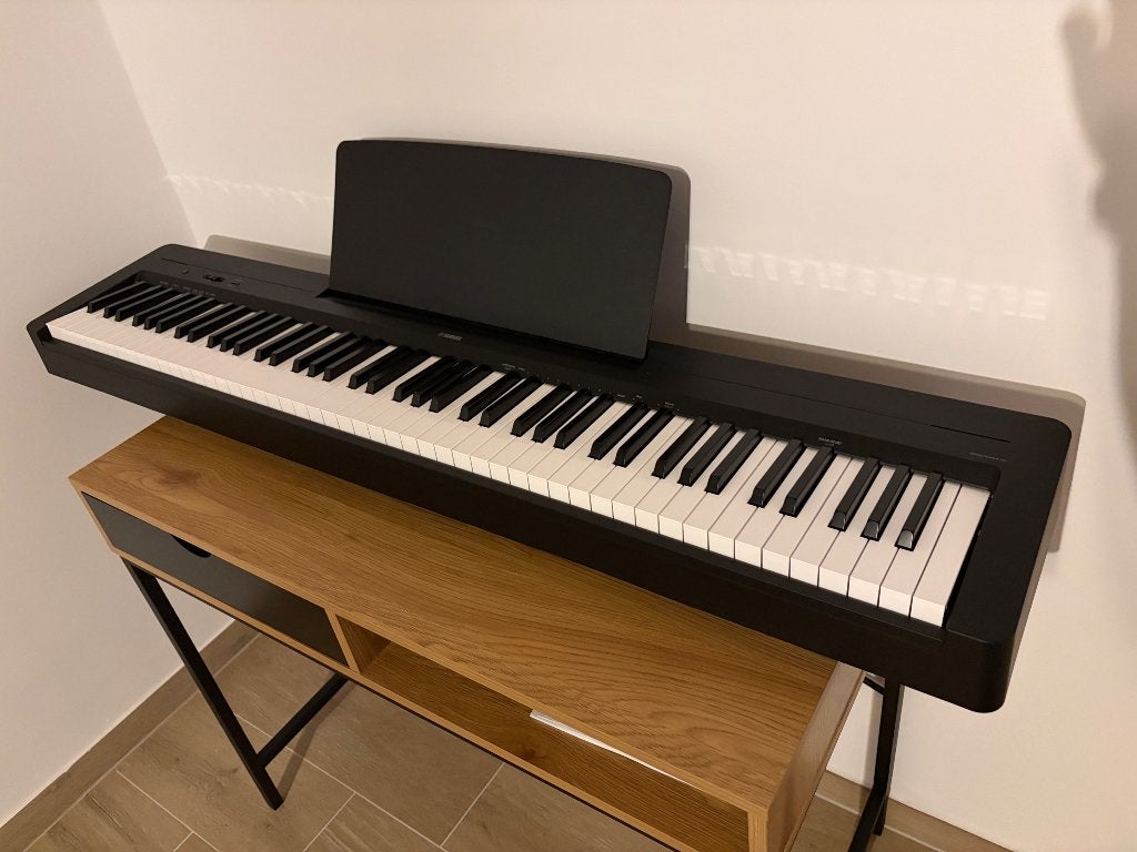 Piano numérique Yamaha P-145, Musique & Instruments, Comme neuf, Digital, Enlèvement, Piano