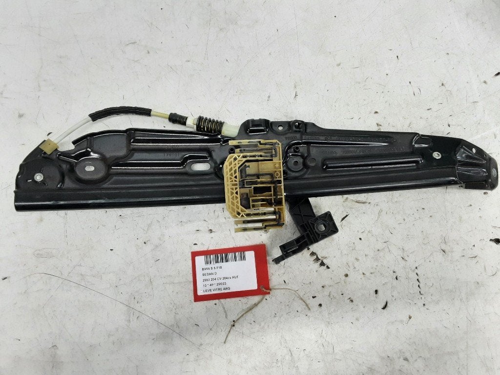MECANISME VITRE ARRIÈRE GAUCHE 5 serie (F10) (7208017), Mevr. I. Hauben, Utilisé, BMW, Rue de l'Espoir 34 34
4030  GRIVEGNÉE, BE