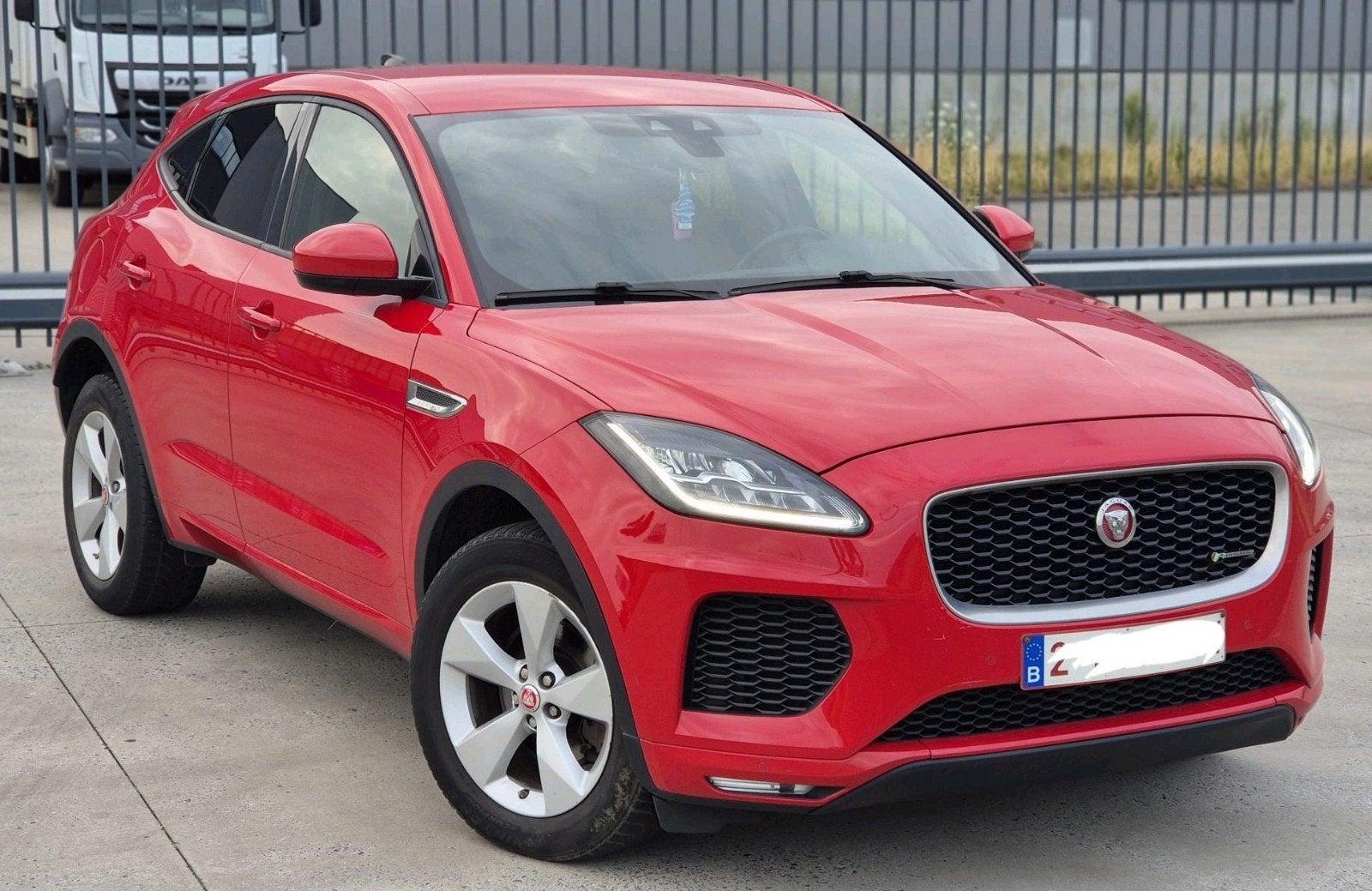 jaguar E-PACE R-Dyna AN2020.220mkm boite auto 9000€, 5 portes, Particulier, USB, SUV ou Tout-terrain