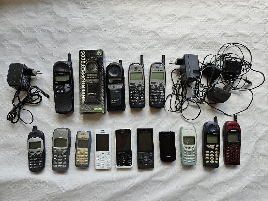 Lot de 14 téléphones portables vintage., Telecommunicatie, Ophalen of Verzenden, Gebruikt