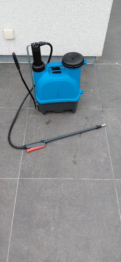 GARDENA - RUGSPROEIER - Drukspuit 12L, Ophalen, Zo goed als nieuw