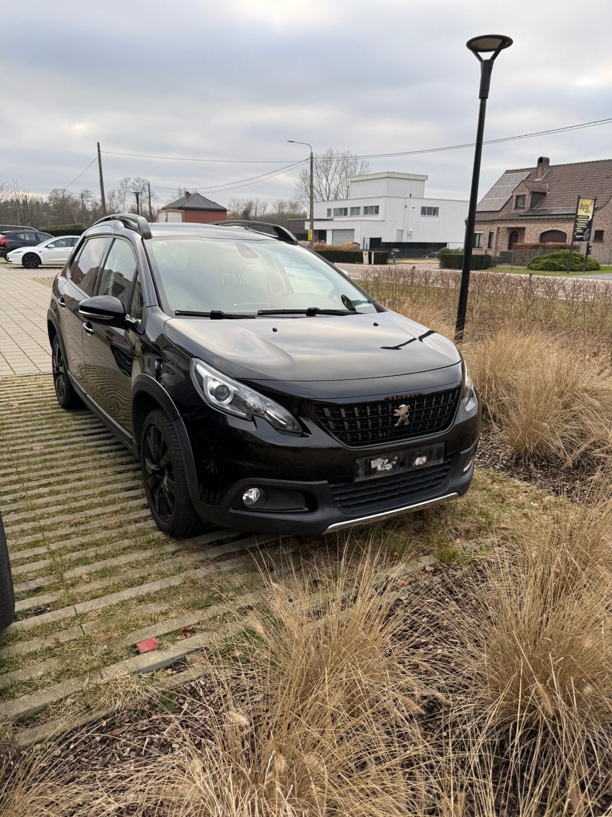 Peugeot 2008 GT, Achat, Euro 6, Boîte manuelle, Entretenue par le concessionnaire