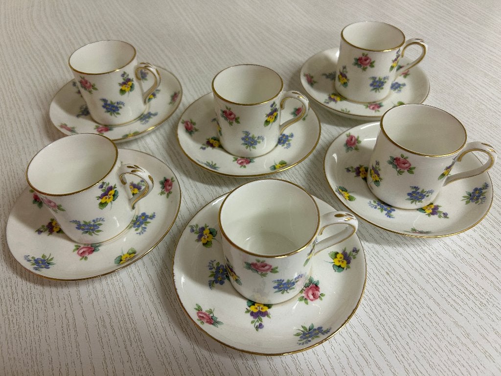 Saffordshire Fine Bone China - Demitasse, Vintage, Comme neuf, Enlèvement, Porcelaine