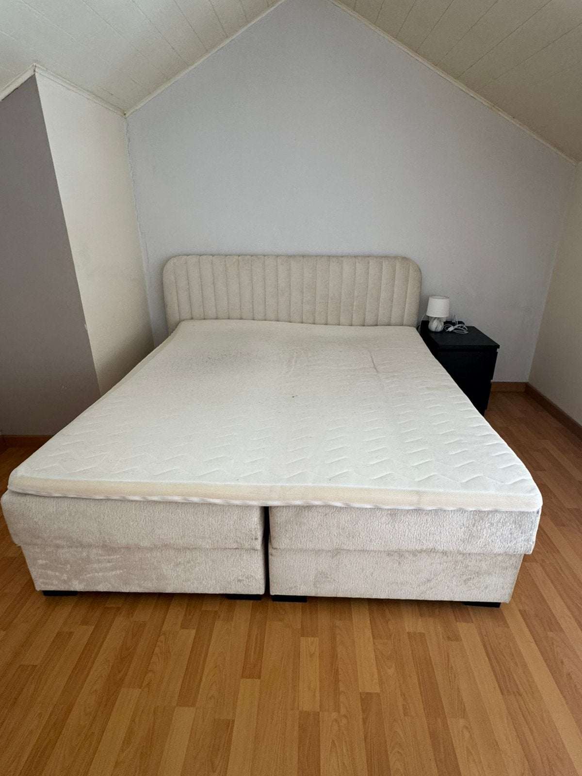 Lit box spring 180/200, Maison & Meubles, Enlèvement, Utilisé, 180 cm, Deux personnes