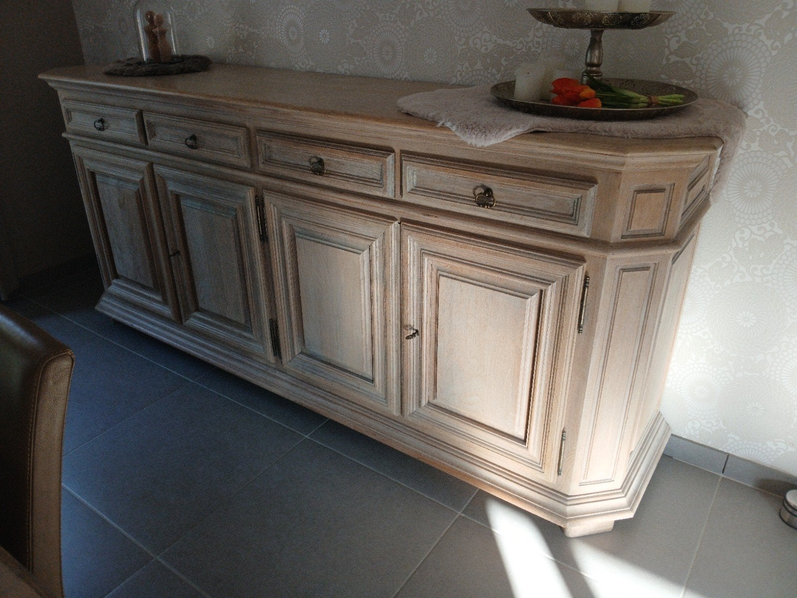 Eik massief tafel dressoir, Huis en Inrichting, Ophalen