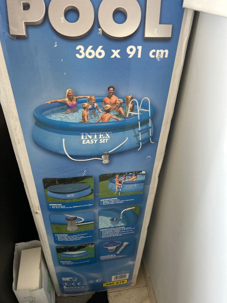 Piscine, Enlèvement, Neuf