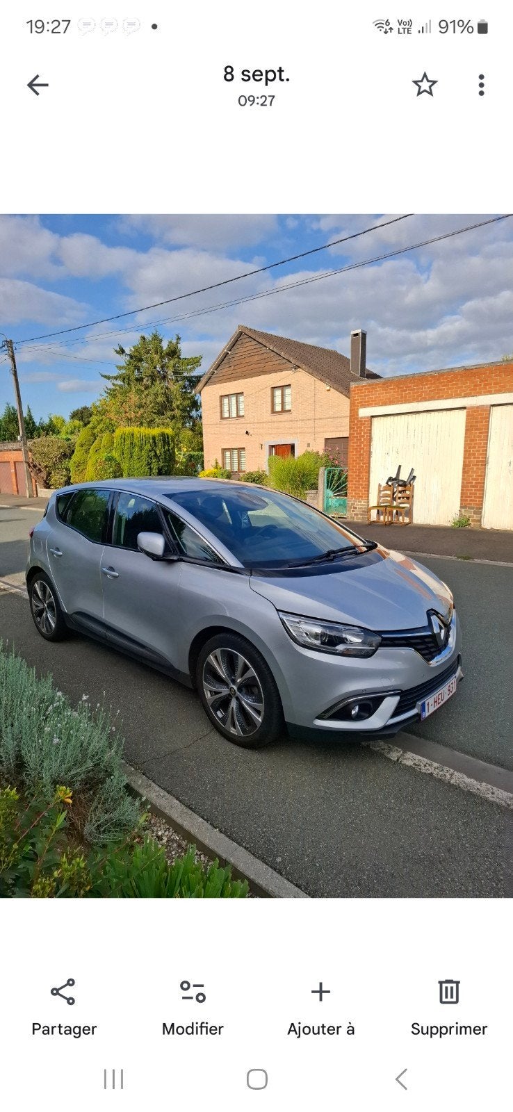 Renault Scenic 15DCI, Auto's, Renault, Particulier, Diesel, Euro 6, Berline, 5 deurs, Handgeschakeld, Zilver of Grijs, Zwart, Leder en Stof