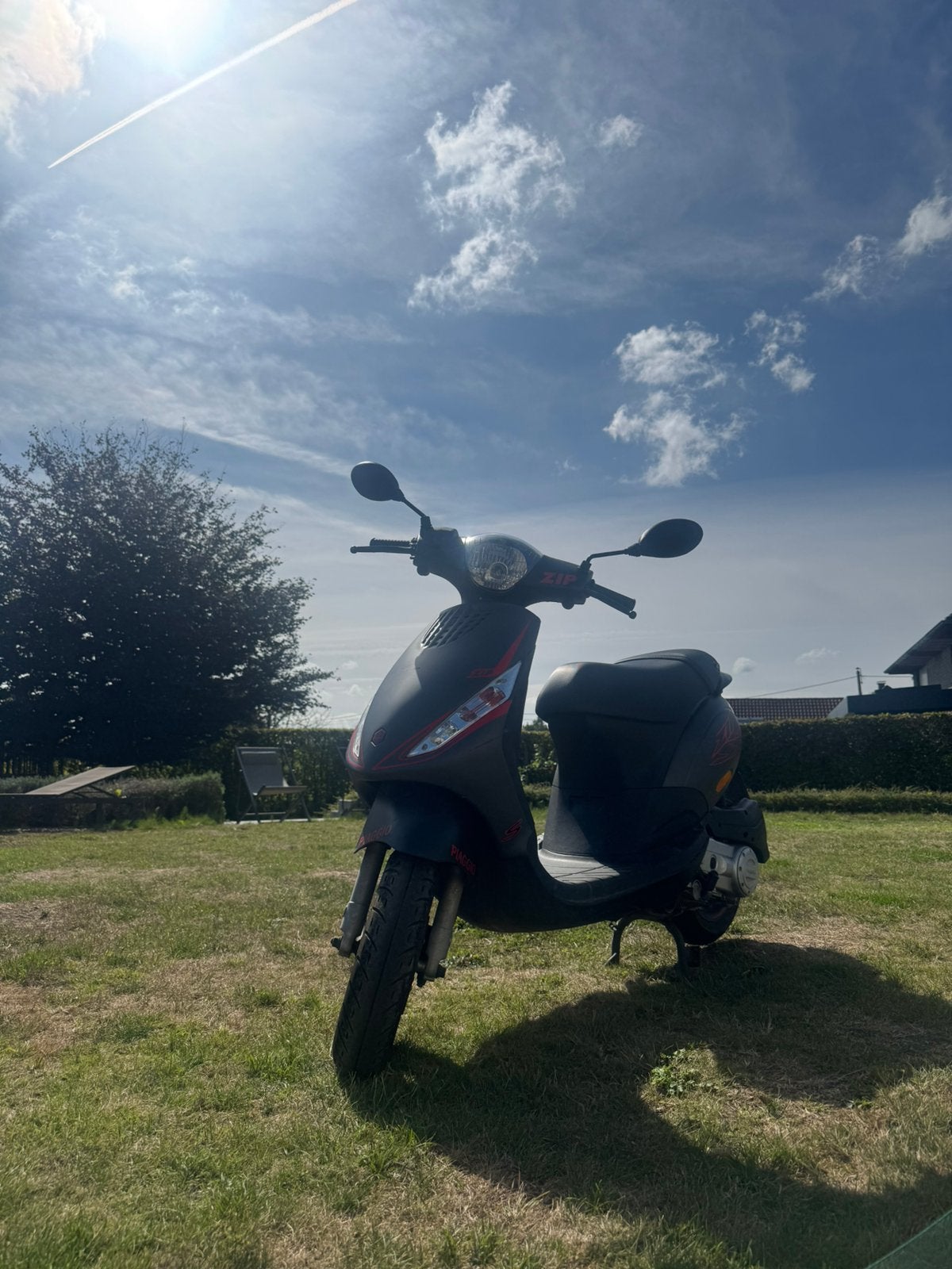 Piaggio Zip 4t 50cc met Turbokit uitlaat, Fietsen en Brommers, Scooters | Piaggio, Ophalen, Gebruikt, Zip, Klasse B (45 km/u)