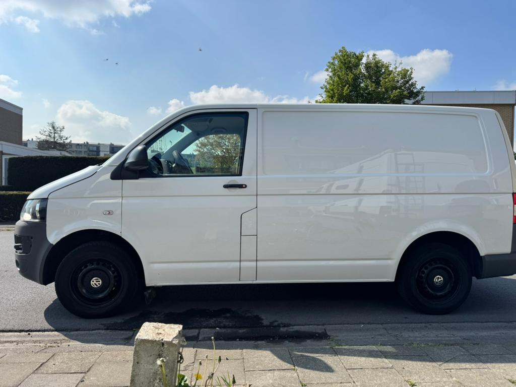 Volkswagen transport t5.1, Auto's, Voorwielaandrijving, Lederen bekleding, 4 cilinders, 2000 kg