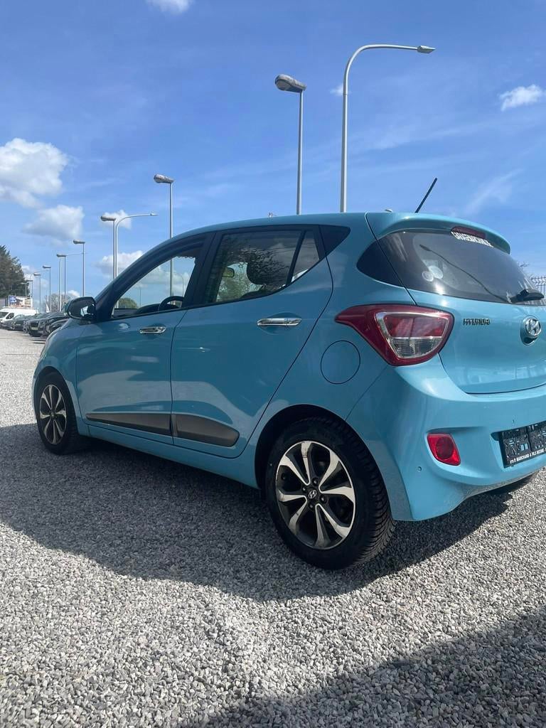 Hyundai i10 (bj 2014), Auto's, Gebruikt, Blauw, Bedrijf, 5 deurs