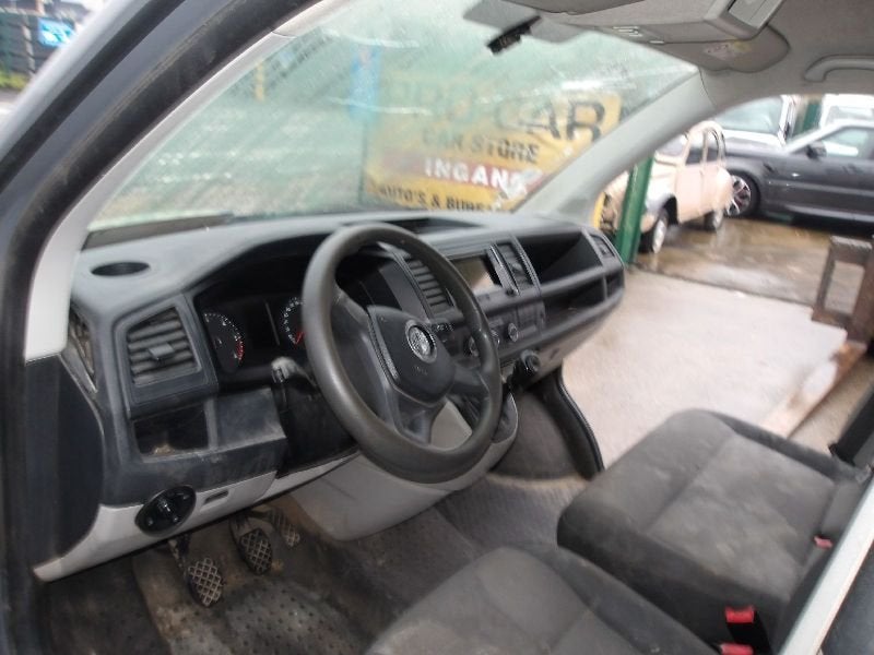 VOLKSWAGEN T6 TRANSPORTER  DIESEL 08/17, Auto's, https://public.car-pass.be/vhr/91fbef60-bfd8-4774-abfb-bc70fd1b4e12, Bedrijf