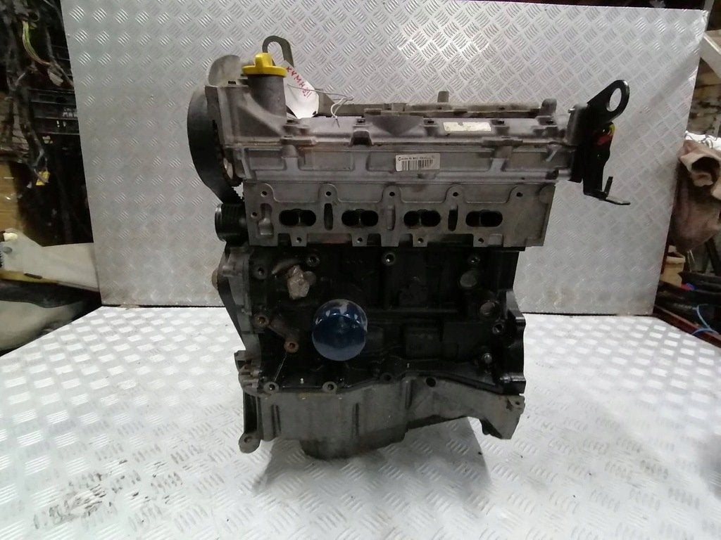 Moteur K4M831 Nu RENAULT KANGOO, Envoi, Utilisé, Daihatsu