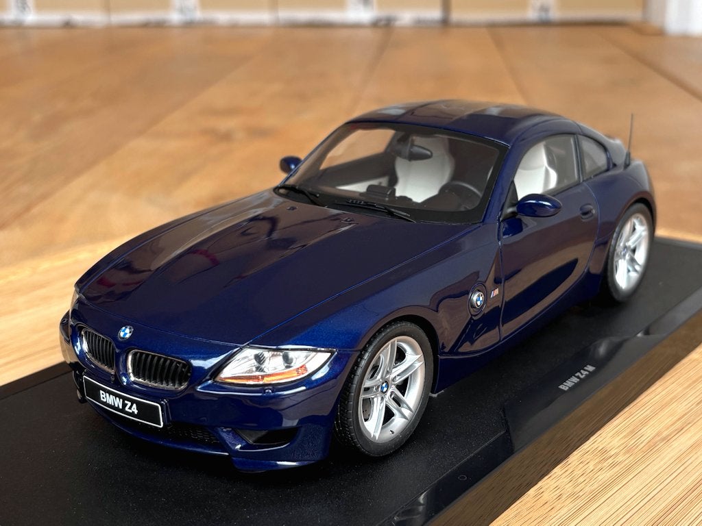 BMW Z4 M Coupé E86 blauw 1:18 OttOMobile OT499 nieuw in doos, Hobby & Loisirs créatifs, Voitures miniatures | 1:18, Enlèvement ou Envoi