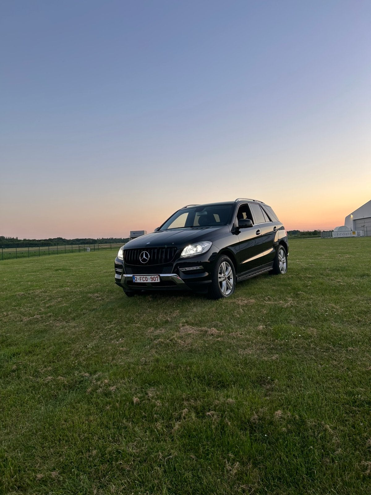 Mercedes-Benz ML 250 BlueTEC 4MATIC, Auto's, Mercedes-Benz, Automaat, 4 cilinders, Leder en Stof, Zwart