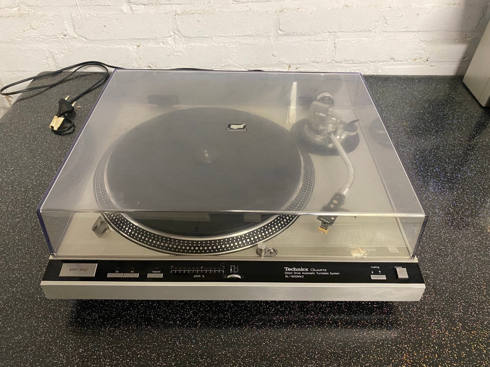 Technics SL-1600MK2 Quartz – Platine vinyle vintage, Tourne-disque, Enlèvement, Technics, Automatique