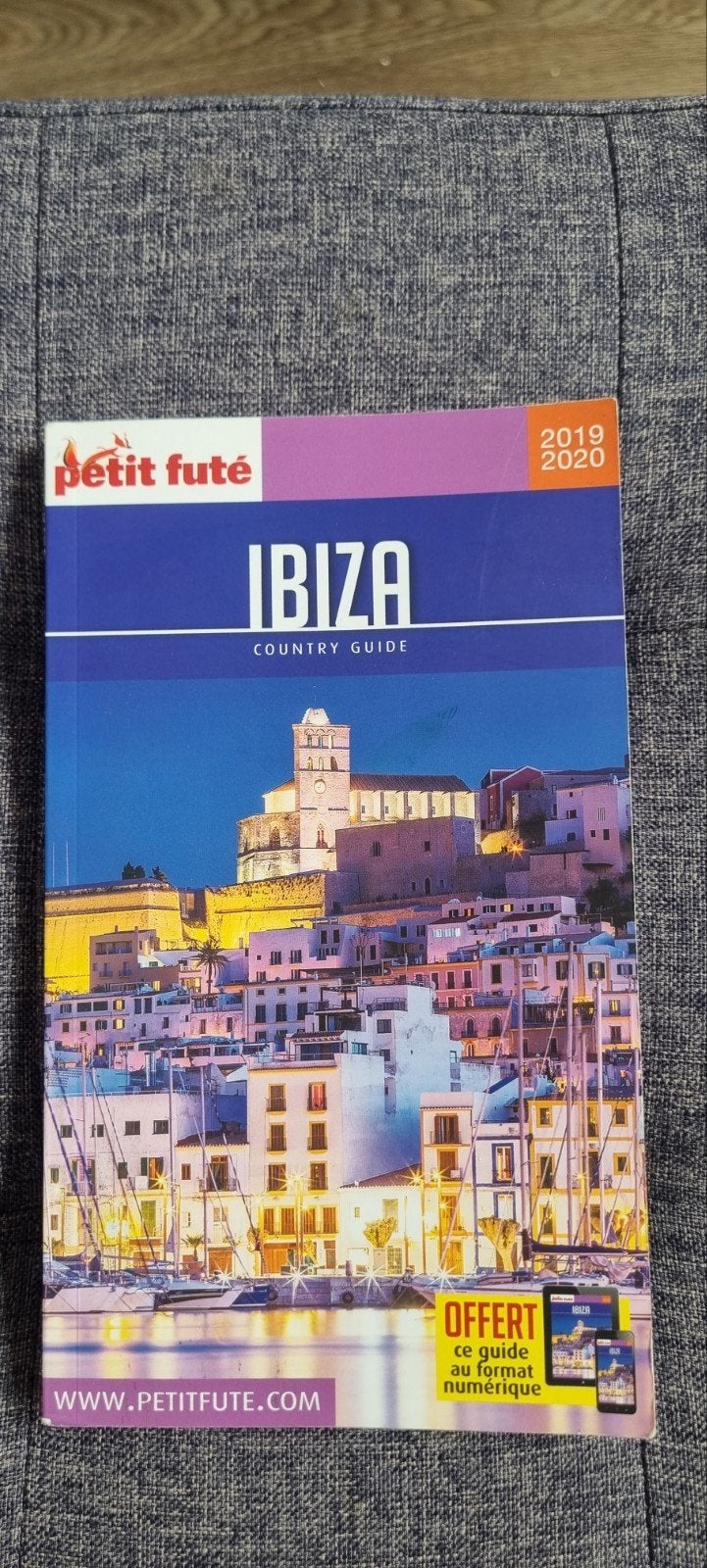 Petit Futé Ibiza, Boeken, Reisgidsen, Ophalen