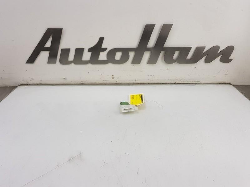 KACHELWEERSTAND Volkswagen Caddy IV (|1K0959263A|), Gebruikt, Volkswagen