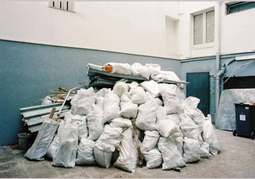 vide de déchets et nettoyage de chantier, Enlèvement ou Envoi, Neuf
