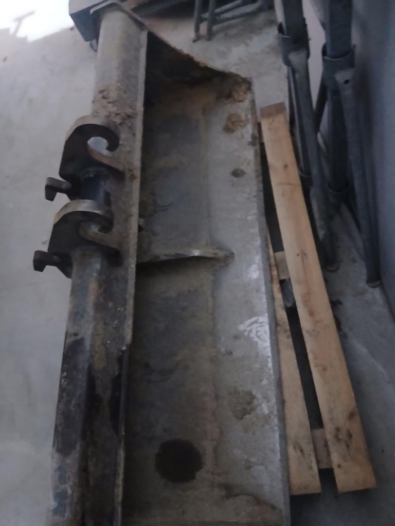 Slotenbak cw 05, Zakelijke goederen, Machines en Bouw | Onderdelen, Ophalen