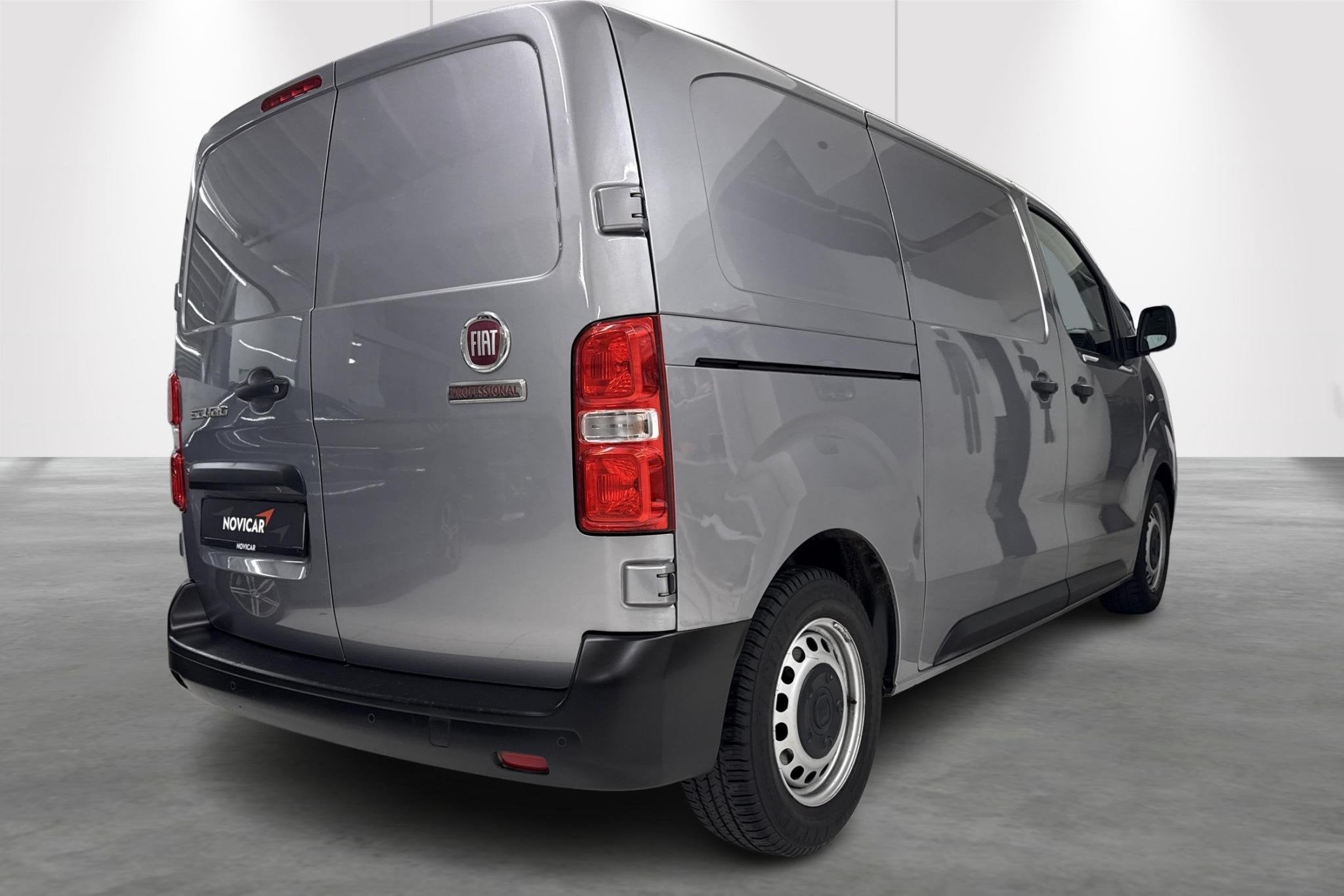Fiat Scudo 1.5 75kW, Auto's, Bestelwagens en Lichte vracht, Voorwielaandrijving, Stof, Gebruikt, 1649 kg