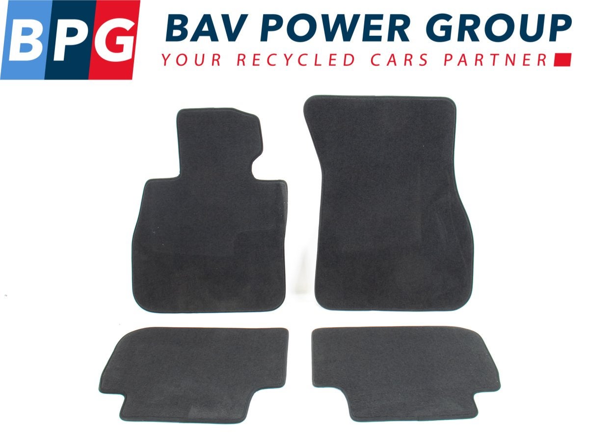 TAPIS BMW 1 serie (F40) (01-2019/-), Utilisé, BMW, Petuelring 130
80809  München, DE, Bayerische Motoren Werke AG