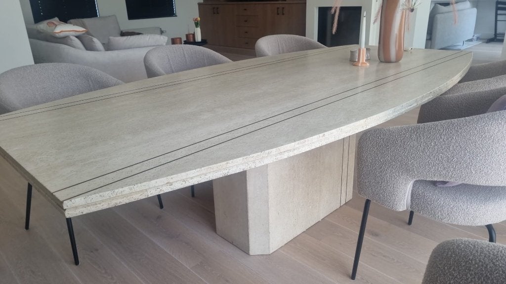 Belle table ovale en travertine — 240 x 120, Maison & Meubles, 100 à 150 cm, Enlèvement, Utilisé, Autres matériaux