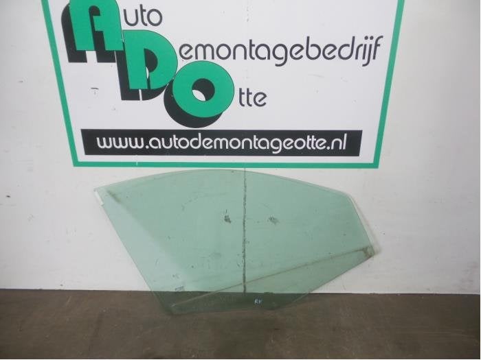 Vitre portière 4portes avant droite d'un Fiat Panda (Panda, Autos : Pièces & Accessoires, -, Utilisé, Fiat, -
