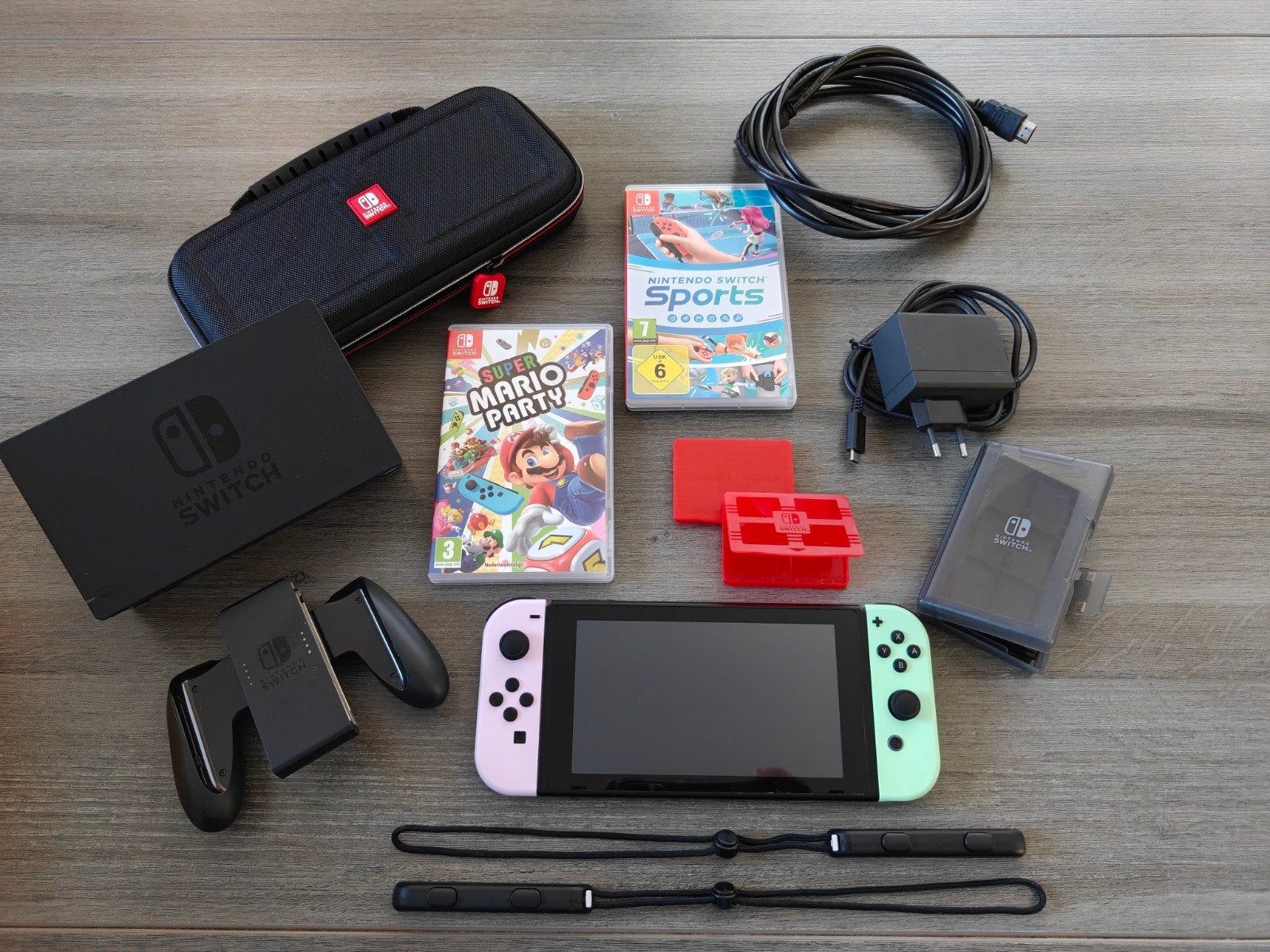 Nintendo switch V2 + pro controller + 2 games
Nintendo Switc, Ophalen