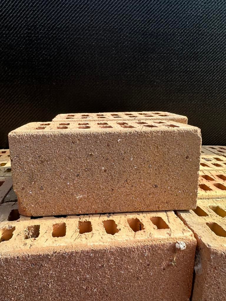 Bakstenen 19 op 9 cm, Doe-het-zelf en Bouw, Metselstenen, Ophalen, Zo goed als nieuw, Bakstenen