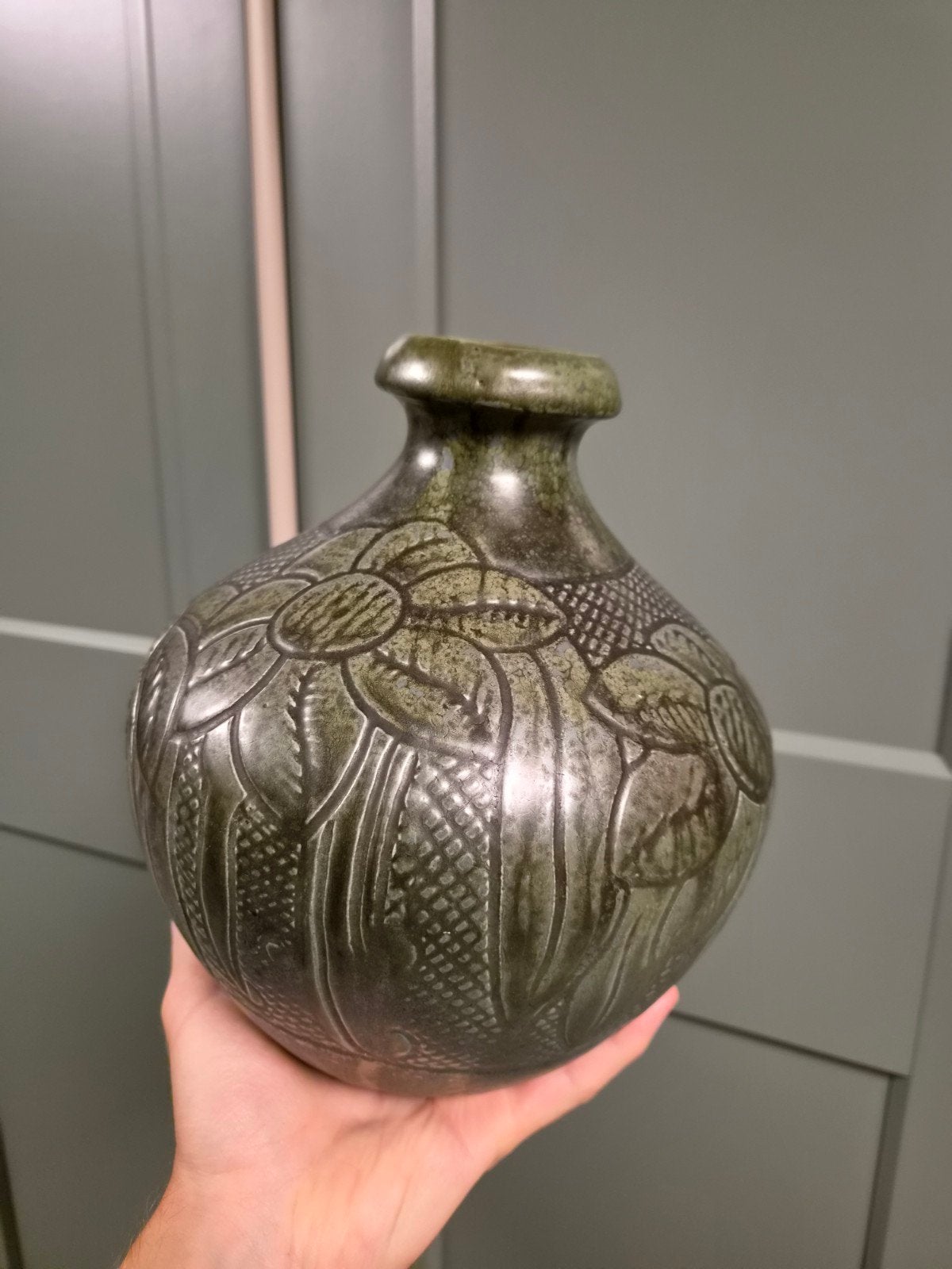 Vase aux fleurs 701 - Roger Guérin, Antiquités & Art, Enlèvement