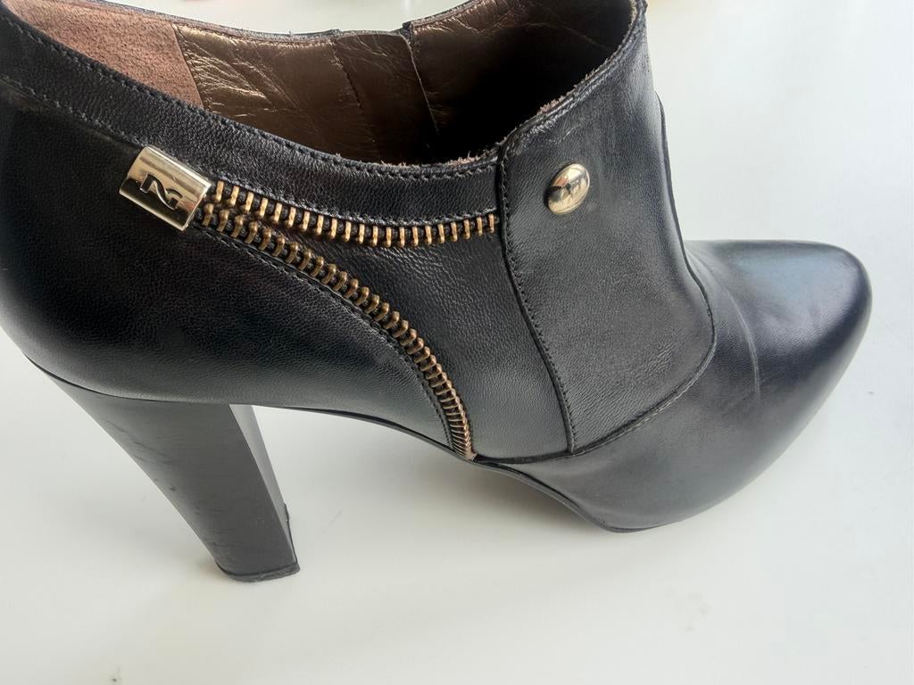Nero Giardini T.40 zwarte laarsjes voor dames, Kleding | Dames, Schoenen, Ophalen of Verzenden, Zo goed als nieuw