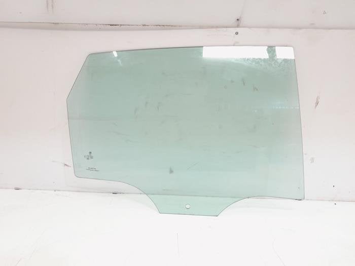 Vitre portière 4portes arrière droite d'un Volkswagen Polo, Volkswagen, -, 3 mois de garantie, Utilisé